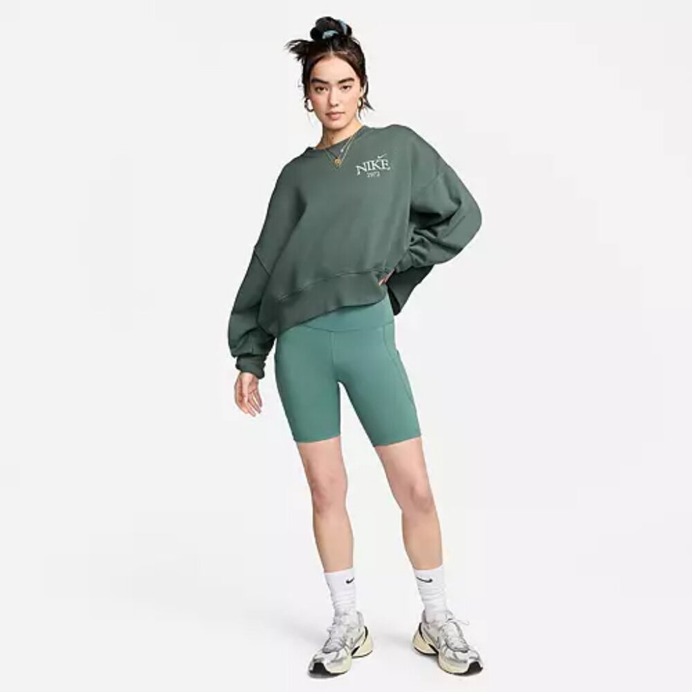NWT New Nike Womens One High-Waisted 8" Biker Shorts With Pockets Extra Small XS
